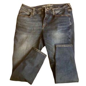 Universal Thread Skinny Jeans 12/31